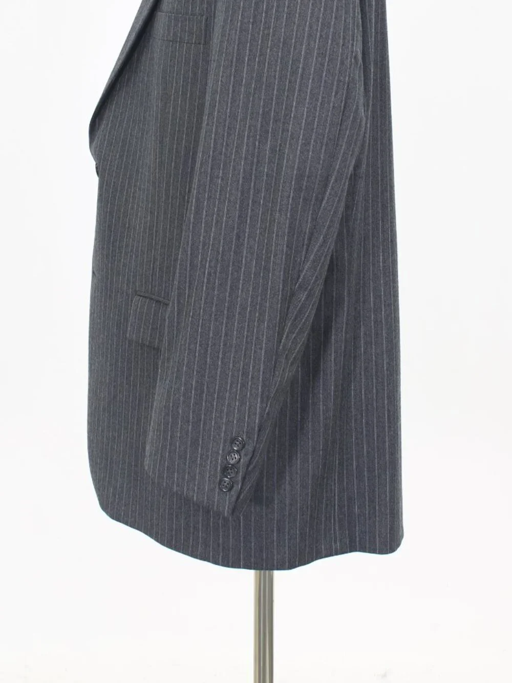 Hart Schaffner Marx Union Made 46R 40x29 Gray Full Suit 2-Button Stripe R949